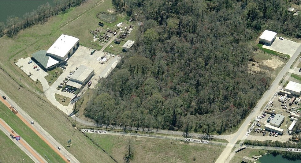 La Crete Ln, Baton Rouge, LA à vendre - Photo du bâtiment - Image 2 de 4