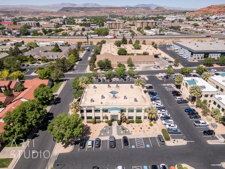 1240 E 100 S, Saint George, UT à louer - Photo du bâtiment - Image 2 de 7