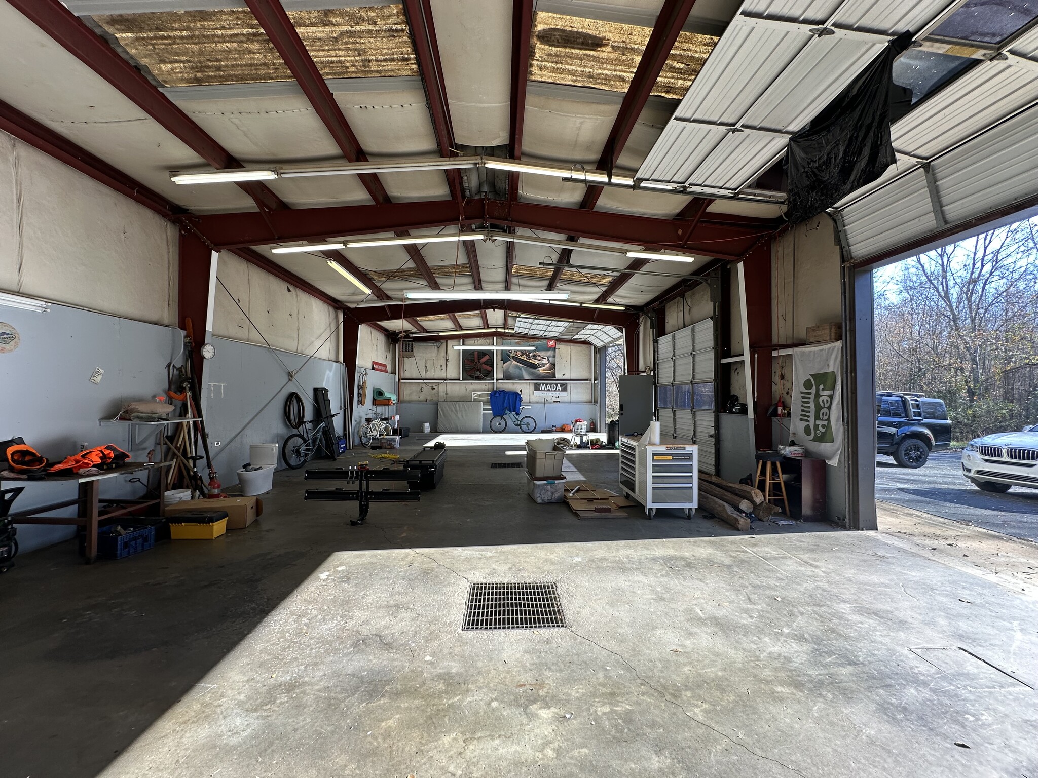 2628 Gentry Memorial Hwy, Pickens, SC à louer Photo du bâtiment- Image 1 de 5