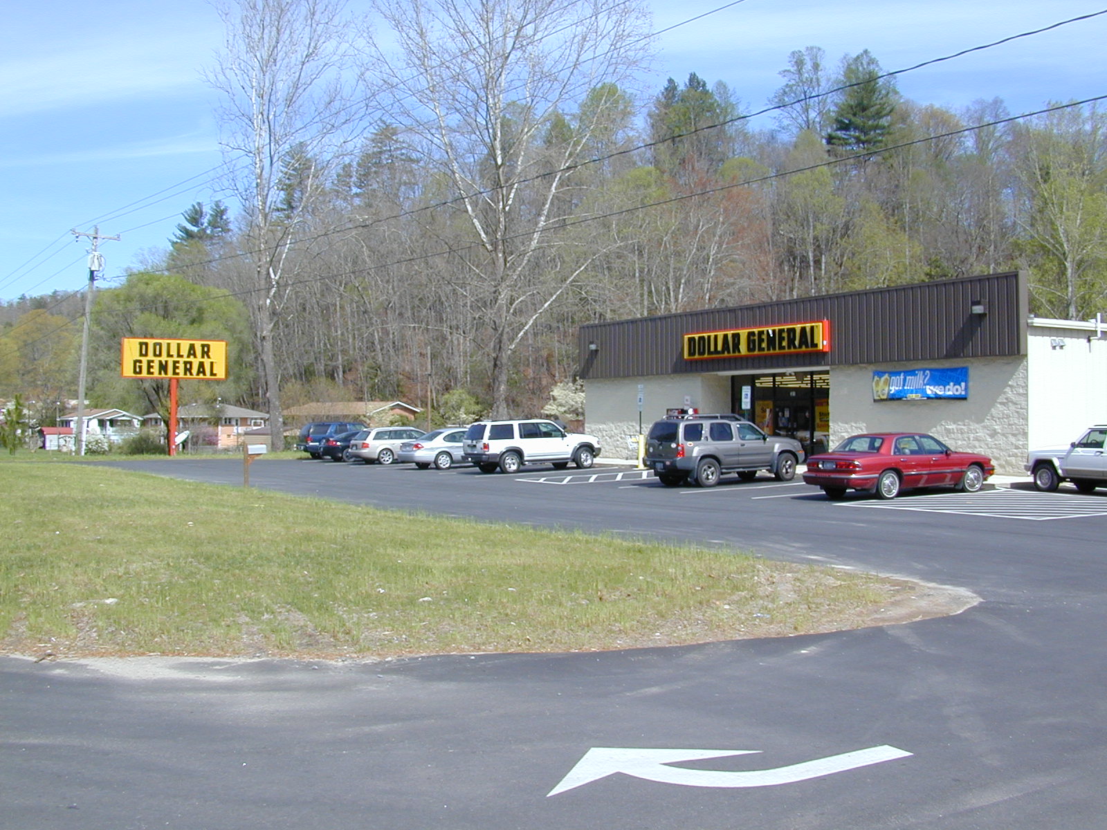 301 New Hendersonville Hwy, Pisgah Forest, NC for sale Primary Photo- Image 1 of 4