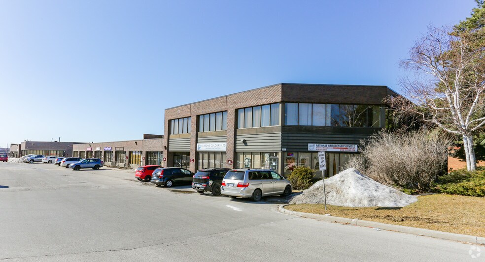 11 Progress Ave, Toronto, ON à vendre - Photo principale - Image 1 de 1