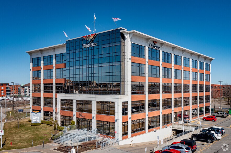 333 Boul Décarie, Montréal, QC à louer - Photo principale - Image 1 de 3