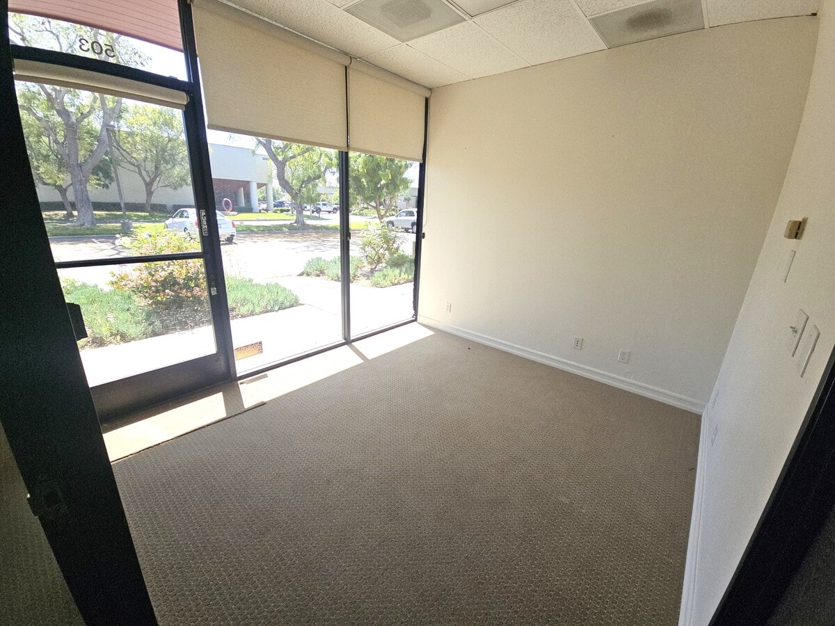3251 Corte Malpaso, Camarillo, CA 93012 - Unit 503 - - Interior Photo - Image 2 of 5