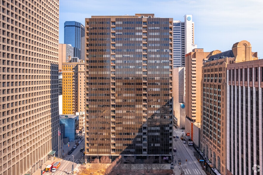 1200 Main, Dallas, TX for sale - Building Photo - Image 3 of 7