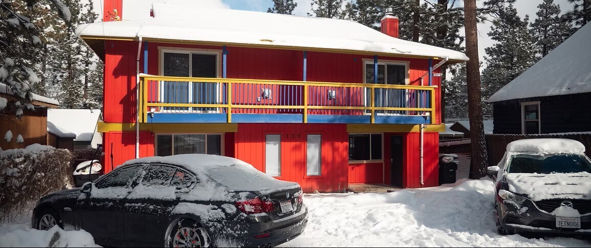 737 Irving Way, Big Bear City, CA à vendre Photo du bâtiment- Image 1 de 8