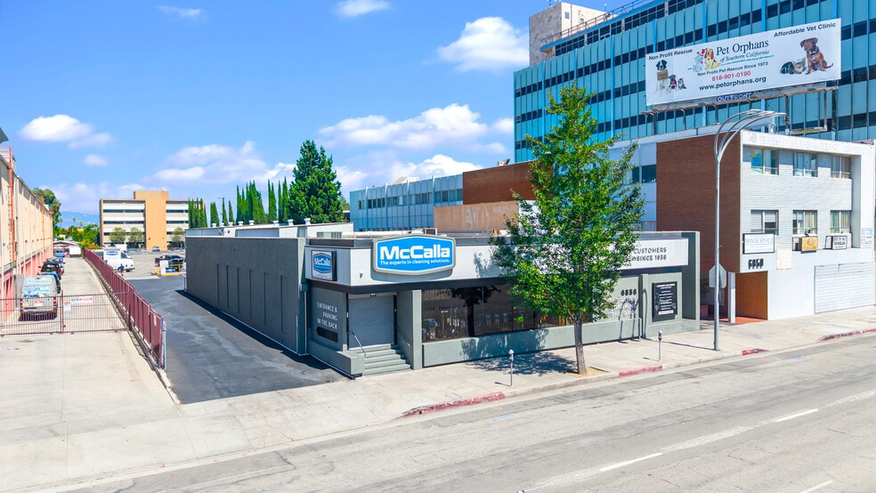 6856 Van Nuys Blvd, Van Nuys, CA for sale - Building Photo - Image 2 of 27