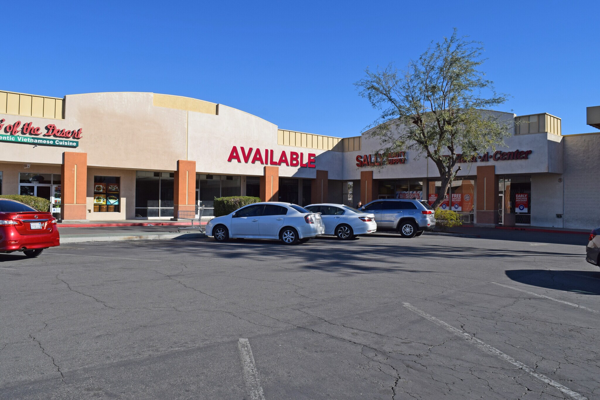 82126-82158 Hwy 111, Indio, CA for lease Primary Photo- Image 1 of 4