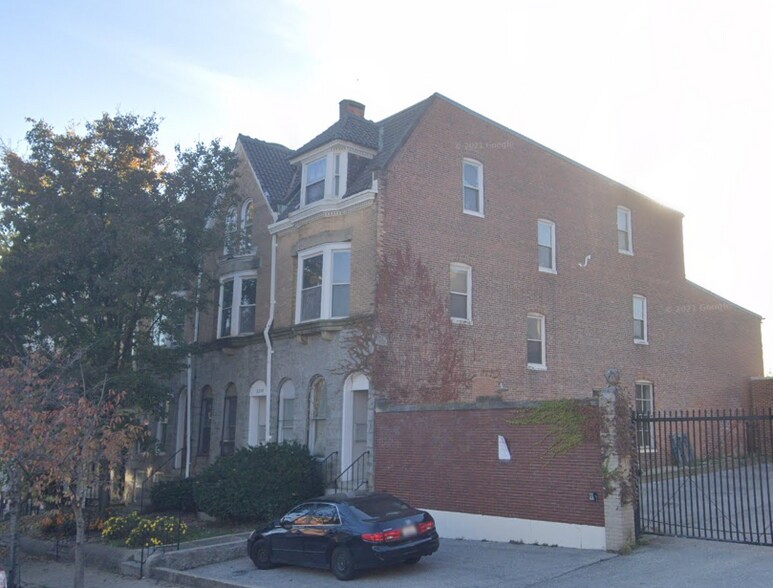 2210-2212 Maryland Ave, Baltimore, MD à vendre - Photo principale - Image 1 de 17
