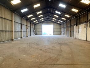 Banbury Ln, Banbury for lease Interior Photo- Image 2 of 4