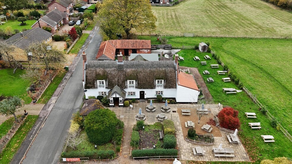 10 Stratton Rd, Norwich à vendre - Photo du bâtiment - Image 2 de 16