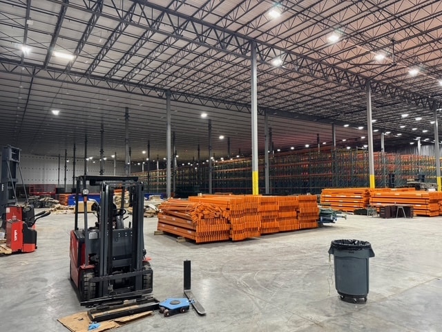 200 S Pemberton Rd, Pemberton, NJ for lease - Interior Photo - Image 2 of 18