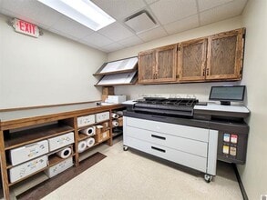 500 S 17th St, Paducah, KY for sale Interior Photo- Image 2 of 19