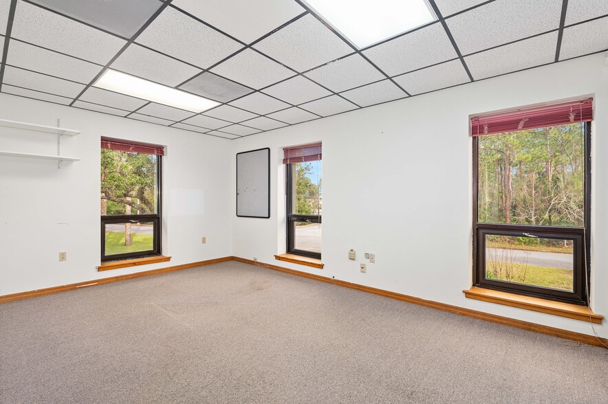 3 Sunshine Blvd, Ormond Beach, FL for lease - Building Photo - Image 3 of 37