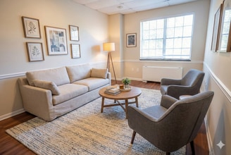 1062 E Lancaster Ave, Bryn Mawr, PA for lease Interior Photo- Image 1 of 4