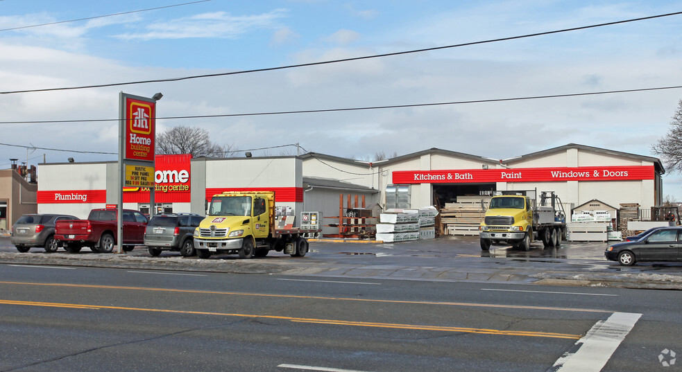 246 King St E, Clarington, ON for lease - Primary Photo - Image 1 of 22