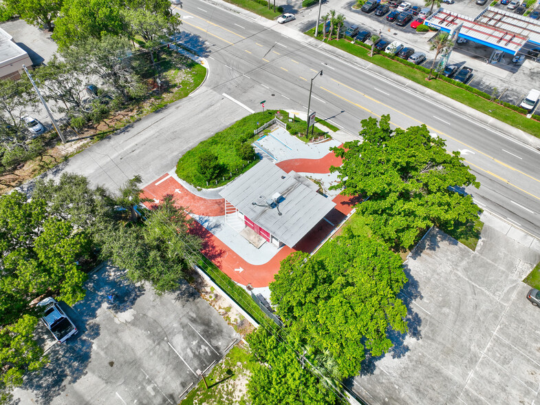 1116 Hypoluxo Rd, Lake Worth, FL à vendre - Aérien - Image 2 de 4