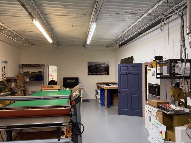 5521 Pleasant View Rd, Memphis, TN à louer - Photo du bâtiment - Image 2 de 16