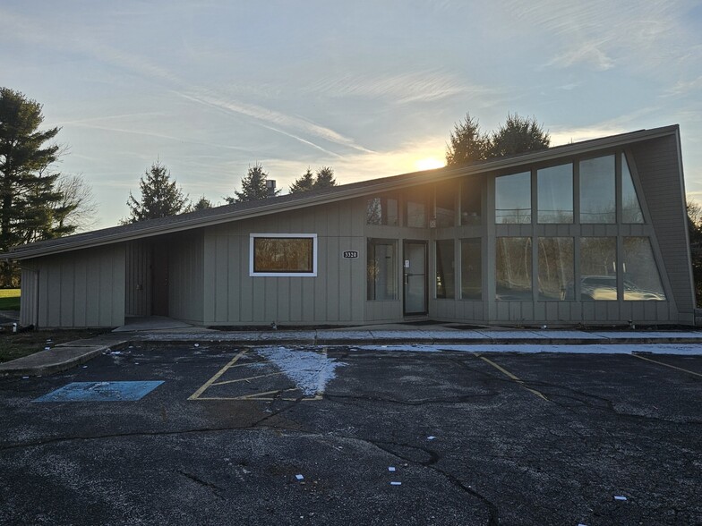 3320 Elkhart Rd, Goshen, IN for lease - Building Photo - Image 1 of 7