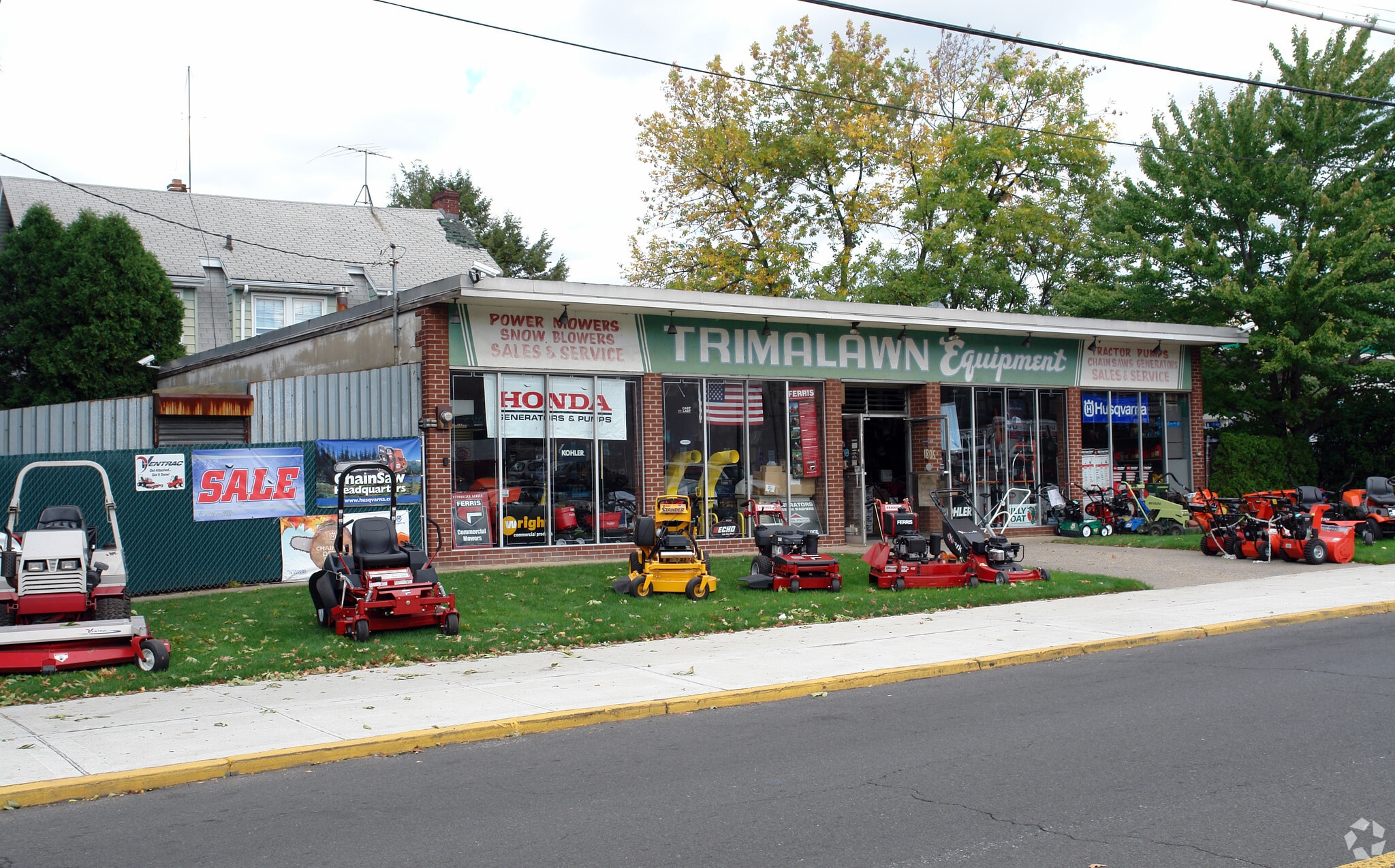 2081 Victory Blvd, Staten Island, NY for sale Primary Photo- Image 1 of 5