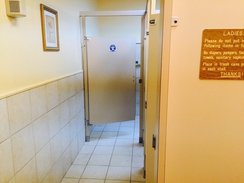 3230 Hadley St, Houston, TX à vendre - Photo du bâtiment - Image 2 de 49