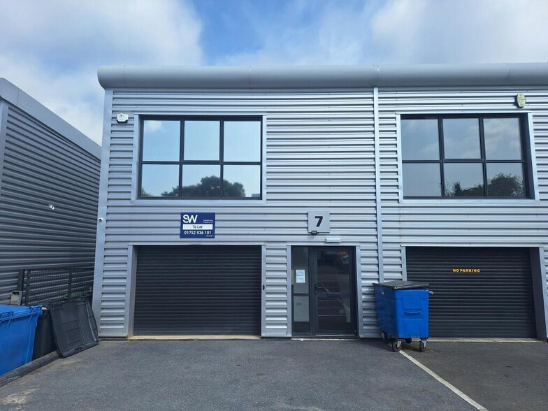 Bell Close, Plymouth à louer - Photo du bâtiment - Image 2 de 3