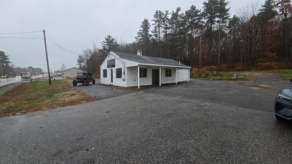 187 Dover Rd, Chichester, NH for sale - Primary Photo - Image 1 of 16