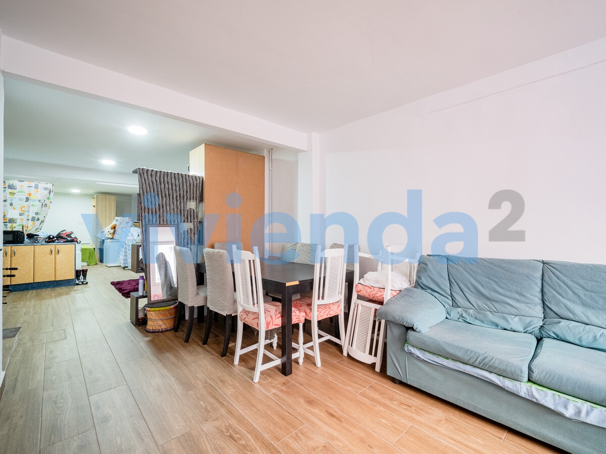 Madrid, MAD 28017 - Unit Puerta A -  - Interior Photo - Image 2 of 11