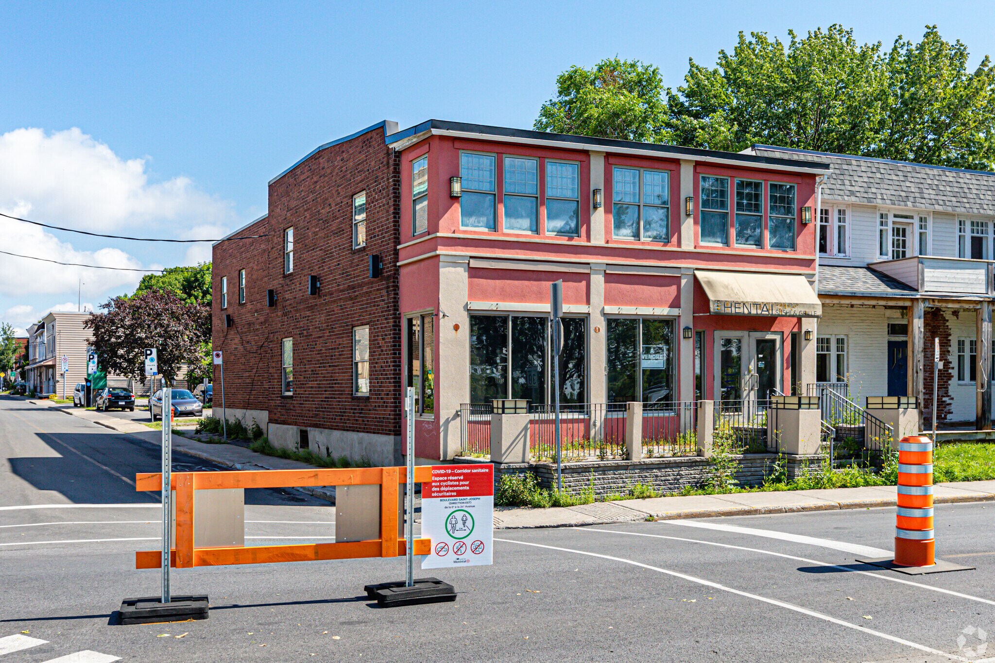 1798 Boul Saint-Joseph, Montréal, QC for sale Primary Photo- Image 1 of 1