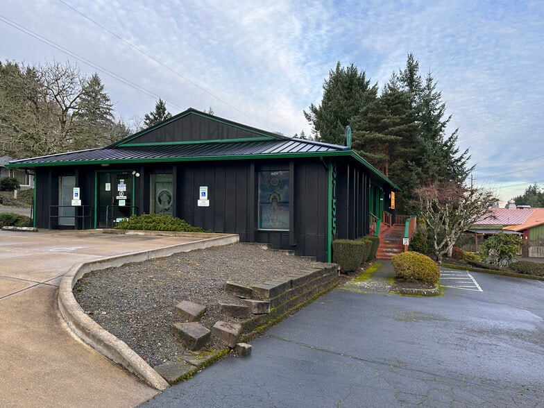 3753-3755 Commercial St SE, Salem, OR à louer - Photo du bâtiment - Image 3 de 5