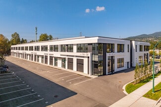 Plus de détails pour 2660 Barnet Hwy, Coquitlam, BC - Industriel à vendre