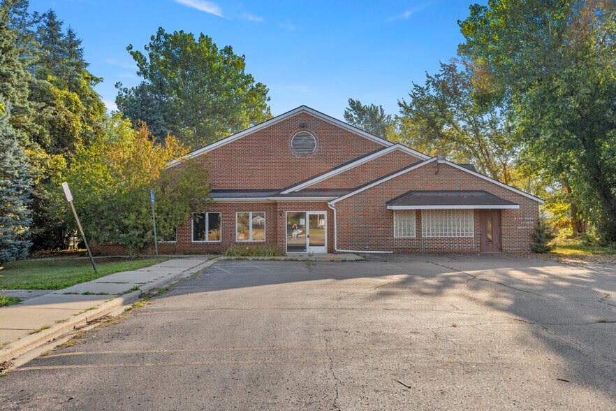 435 Sumpter rd, Belleville, MI à vendre - Photo du bâtiment - Image 2 de 55
