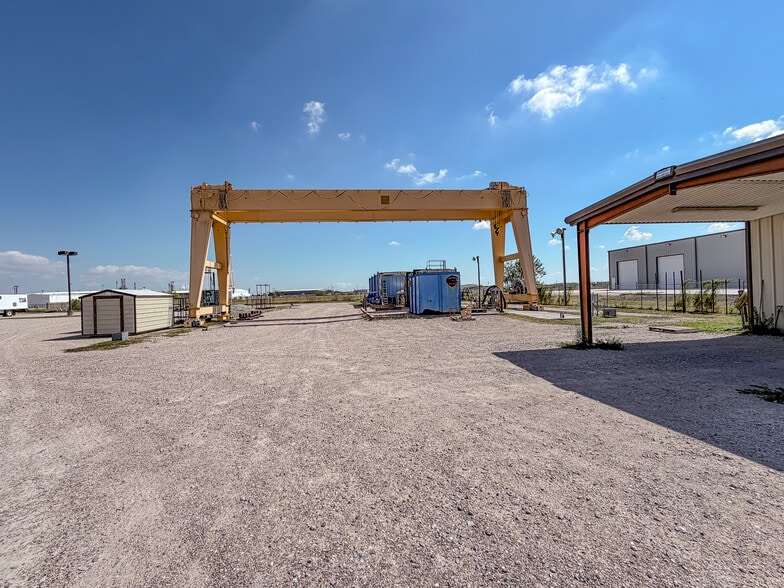 1302 Cathead Rd, Corpus Christi, TX for sale - Building Photo - Image 2 of 7
