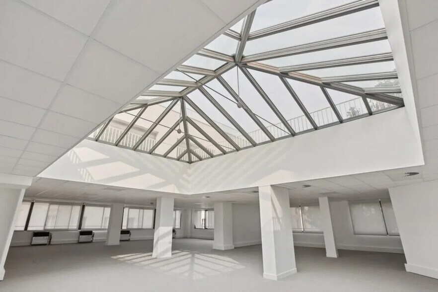 50 Rue De Picpus, Paris à vendre - Photo du bâtiment - Image 2 de 20