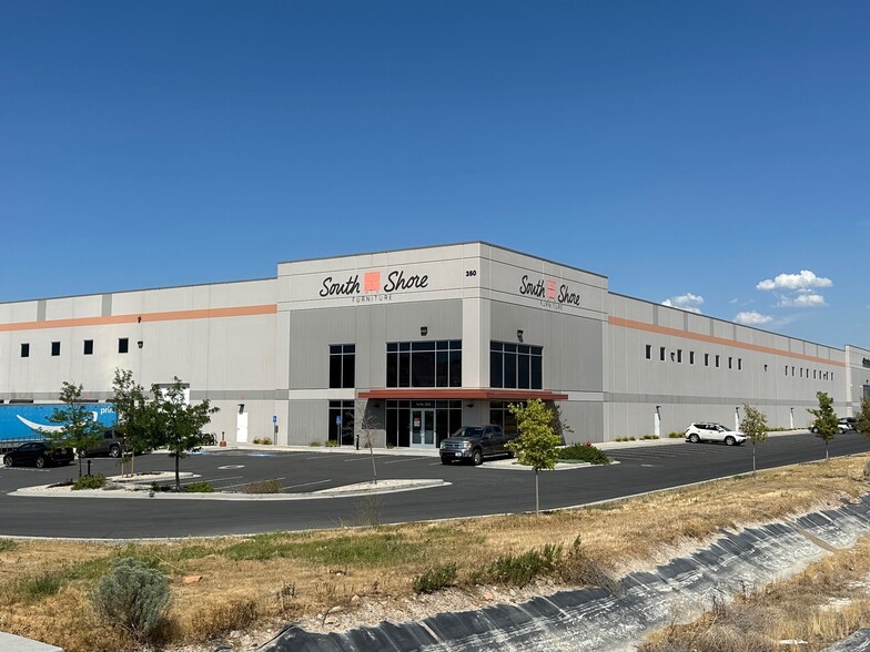 350 N John Glenn Rd, Salt Lake City, UT for lease - Building Photo - Image 2 of 2