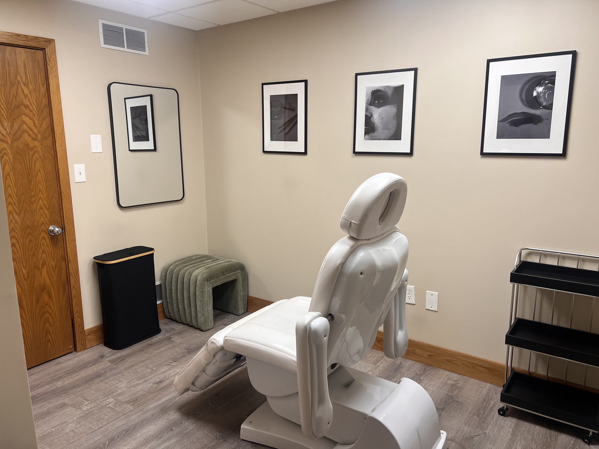 2213 Shenango Valley Fwy, Hermitage, PA for lease Interior Photo- Image 1 of 16