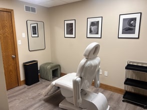 2213 Shenango Valley Fwy, Hermitage, PA for lease Interior Photo- Image 1 of 16