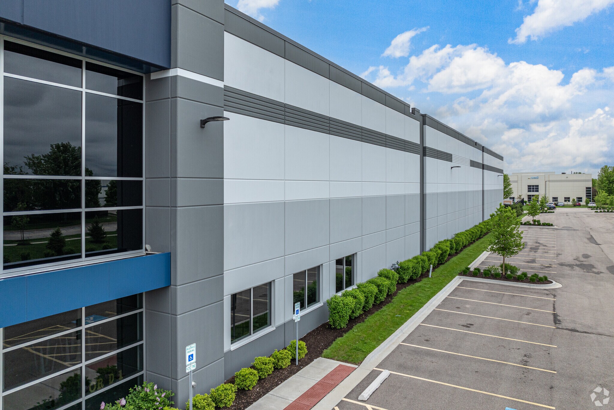 1252 Pierson Dr, Batavia, IL à louer Photo principale- Image 1 de 6