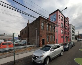 1011 46th Ave, Long Island City, NY for lease Building Photo- Image 1 of 1