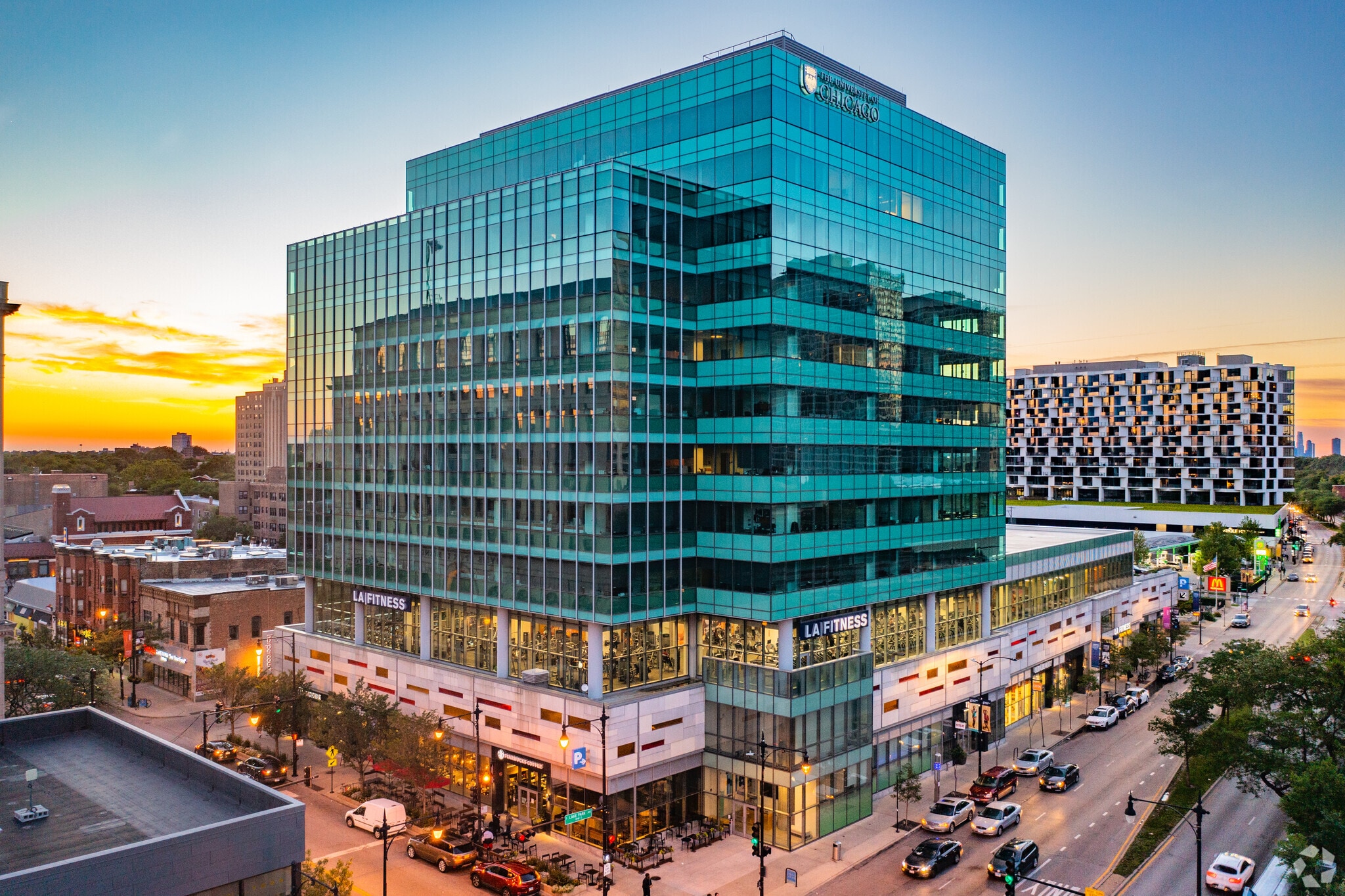 5235 S Harper Ave, Chicago, IL for lease Primary Photo- Image 1 of 9