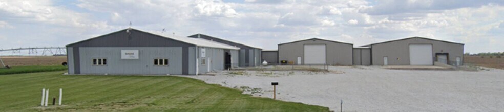 215 US-6, Sutton, NE à vendre - Photo du bâtiment - Image 2 de 9