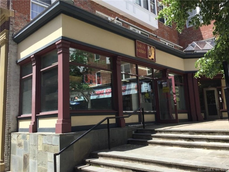 196 Crown St, New Haven, CT for lease - Primary Photo - Image 1 of 3
