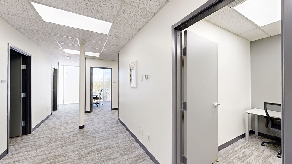 7 Briercroft Office Park, Lubbock, TX à louer - Numérisation 3D de Matterport - Image 2 de 20