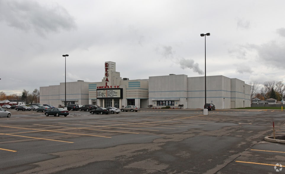 720 Builders Way, Niagara Falls, NY à vendre - Photo du bâtiment - Image 1 de 3