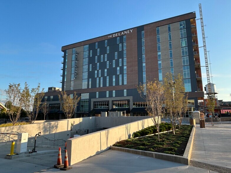 122 Stadium Way, Knoxville, TN à louer - Photo du bâtiment - Image 3 de 4
