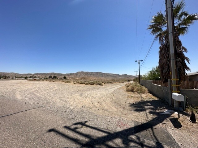 Camarillo Dr, Barstow, CA à vendre - Photo principale - Image 1 de 8