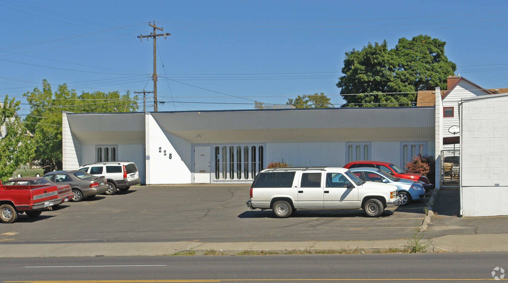 228 W Indiana Ave, Spokane, WA for lease Primary Photo- Image 1 of 7