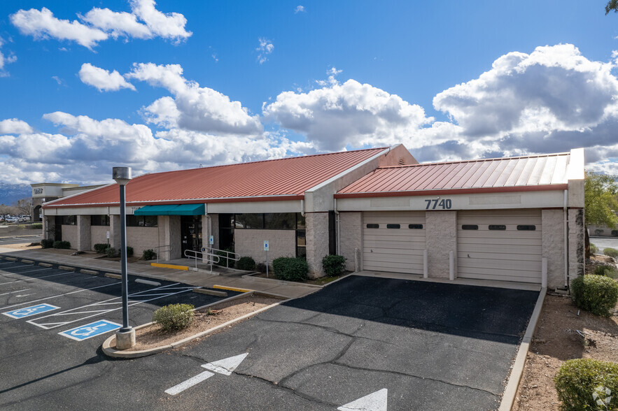 7740 E Speedway Blvd, Tucson, AZ for lease - Building Photo - Image 1 of 19