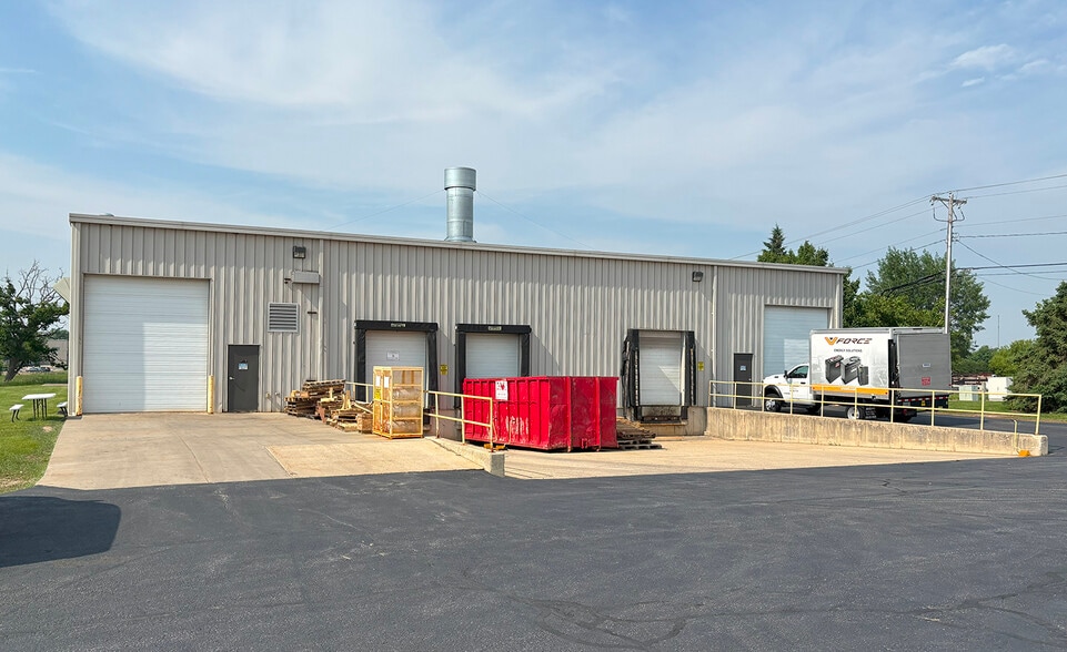 5401 Voges Rd, Madison, WI for lease - Building Photo - Image 2 of 6