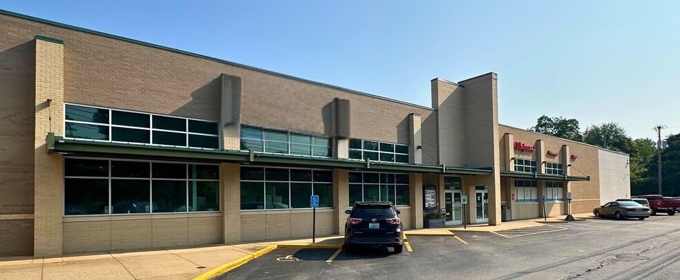 3801-3805 Brownsboro Rd, Louisville, KY à louer - Photo du bâtiment - Image 2 de 8