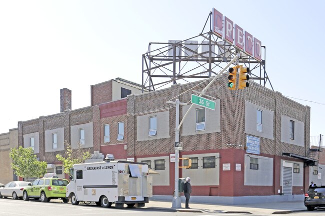 Plus de détails pour 36-06 43rd Ave, Long Island City, NY - Industriel à louer